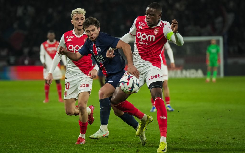 Joao Neves (Centre) of Paris Saint Germain competes during a French Ligue 1 match against AS Monaco on 7 February 2025