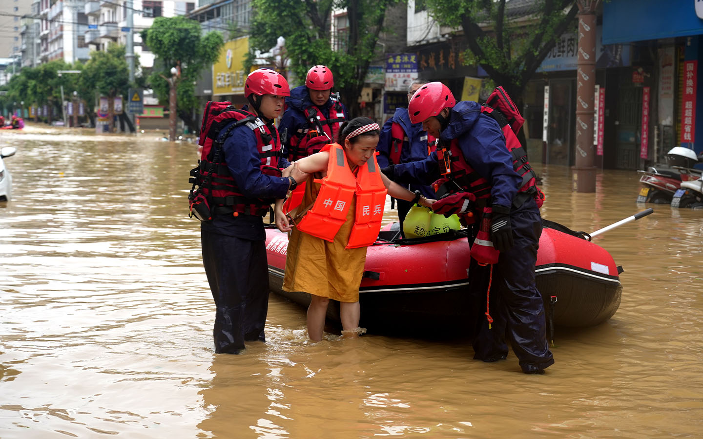 Emergency efforts continue after fatal Guizhou floods