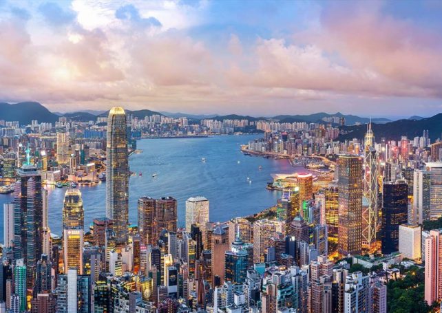 Hong Kong aims to overtake Switzerland in wealth management by 2027