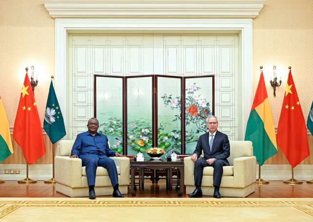 Macao’s chief executive meets with the president of Guinea-Bissau 