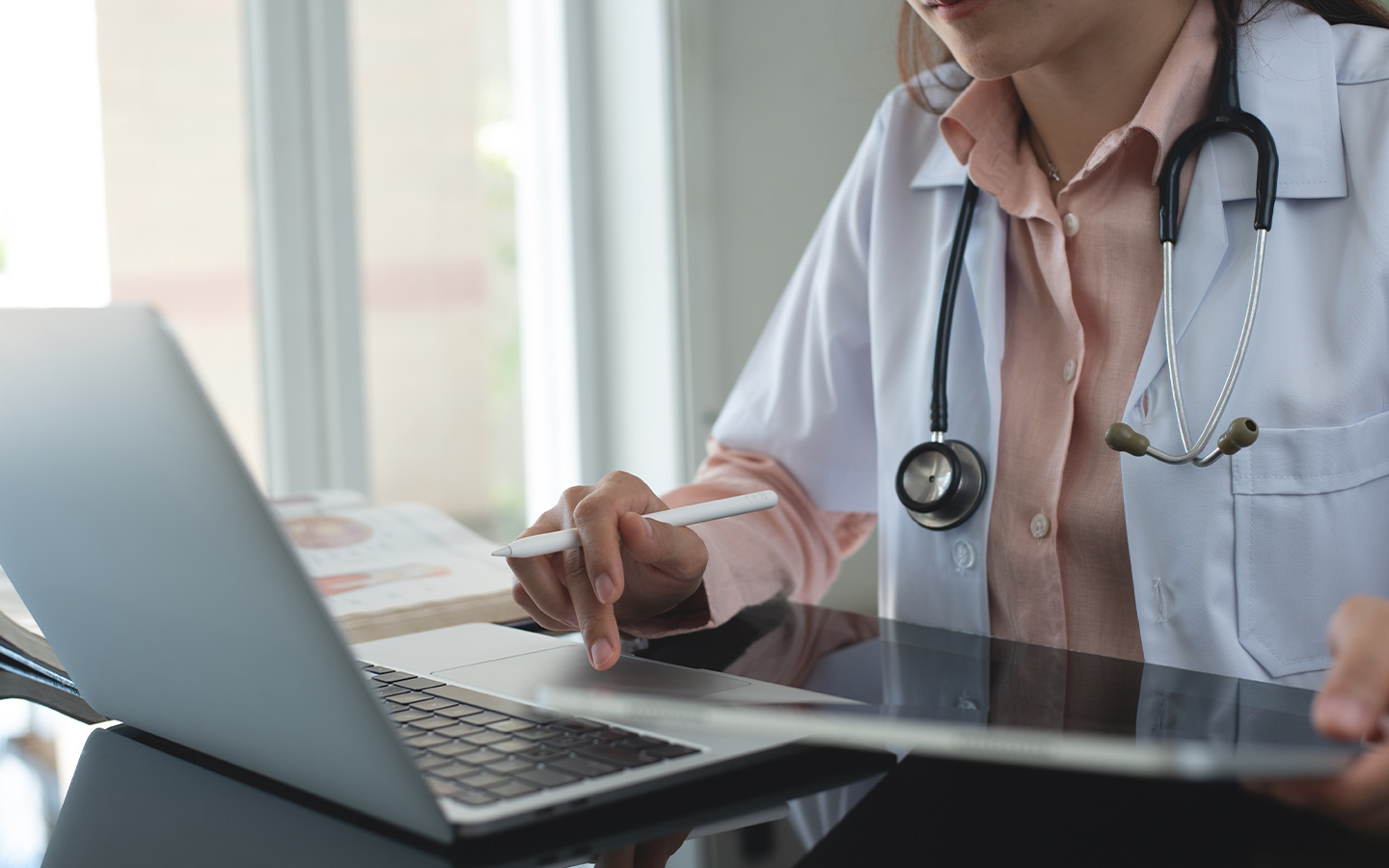 Macao’s first home-grown doctors have graduated 