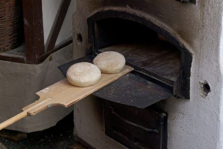 A Turkish bakery has recreated a 5,000-year-old bread recipe and people love it