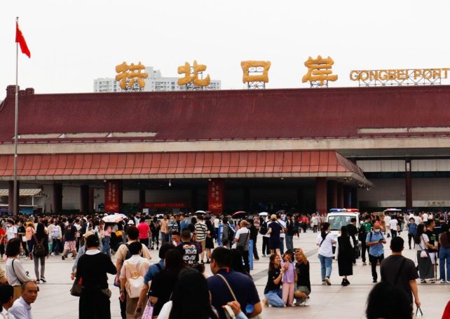 Zhuhai checkpoints have hit the 100 million milestone 