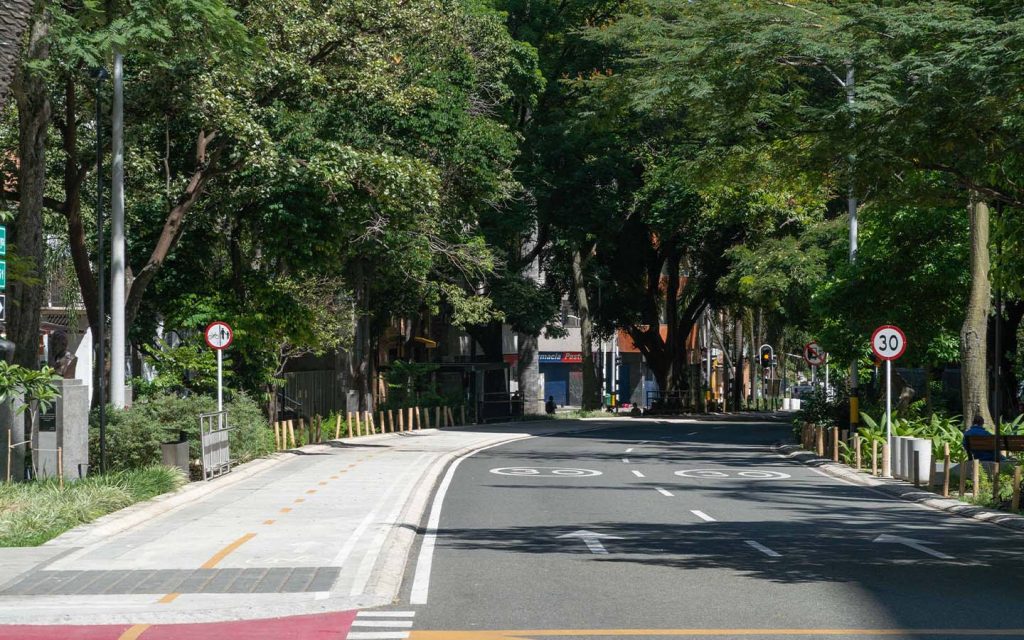 Climate change: Cities are trying innovative techniques to beat the heat