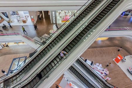 China sees modest CPI rise amid weak demand