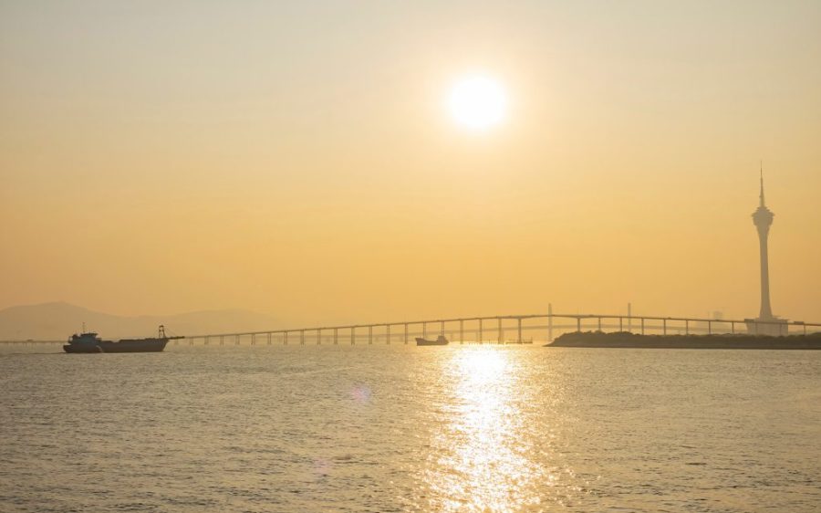 Scorching weekend sees year’s first orange hot weather alert issued in Macao
