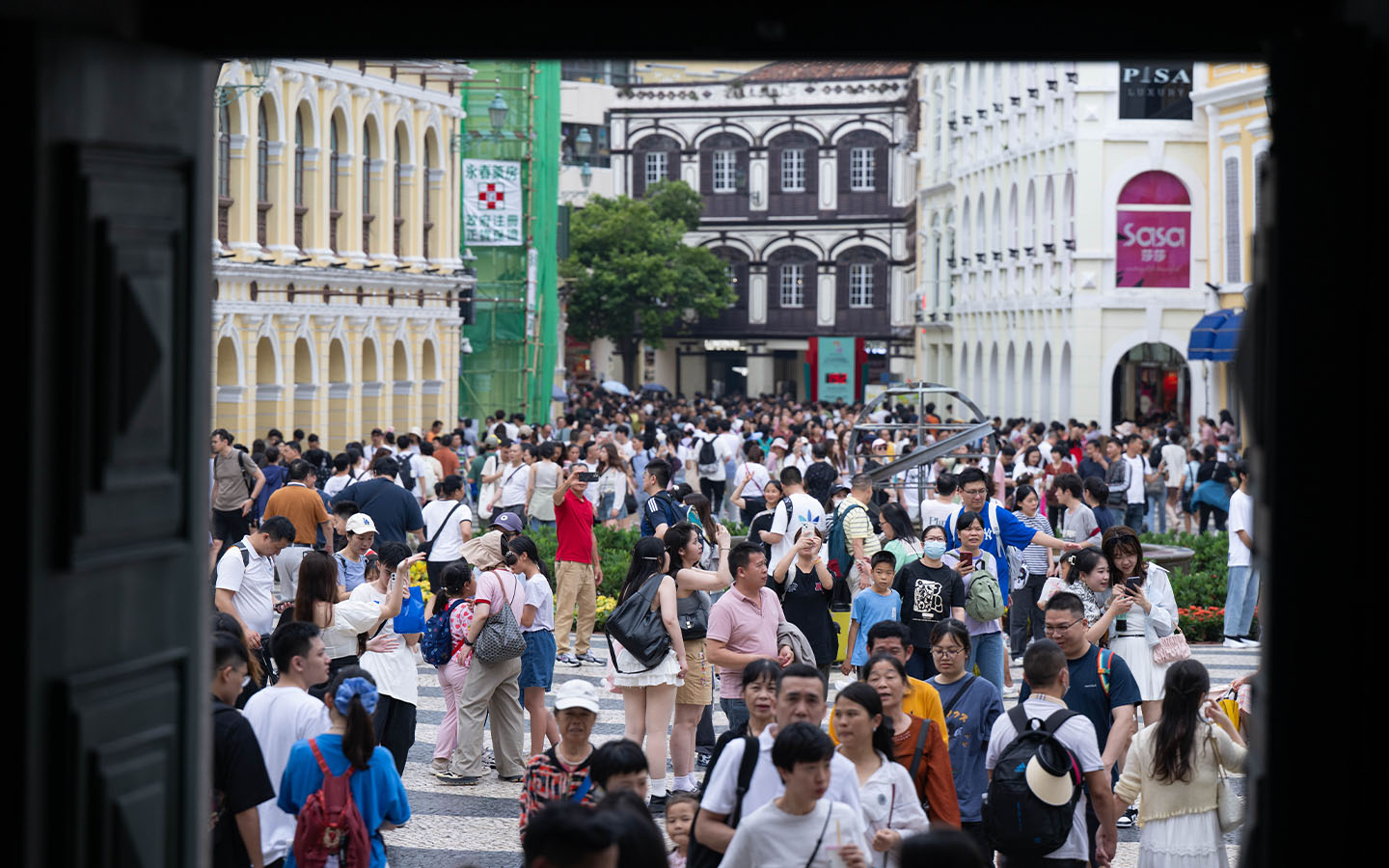 Macao will hit peak visitor levels next month, says tourism chief 
