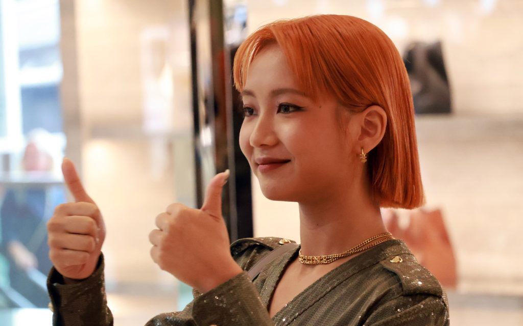 Three Cantopop singers introducing a new generation to the genre