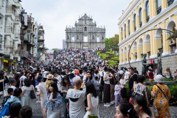 Non-gaming visitor spending in Macao rises 4.6 percent in the second quarter