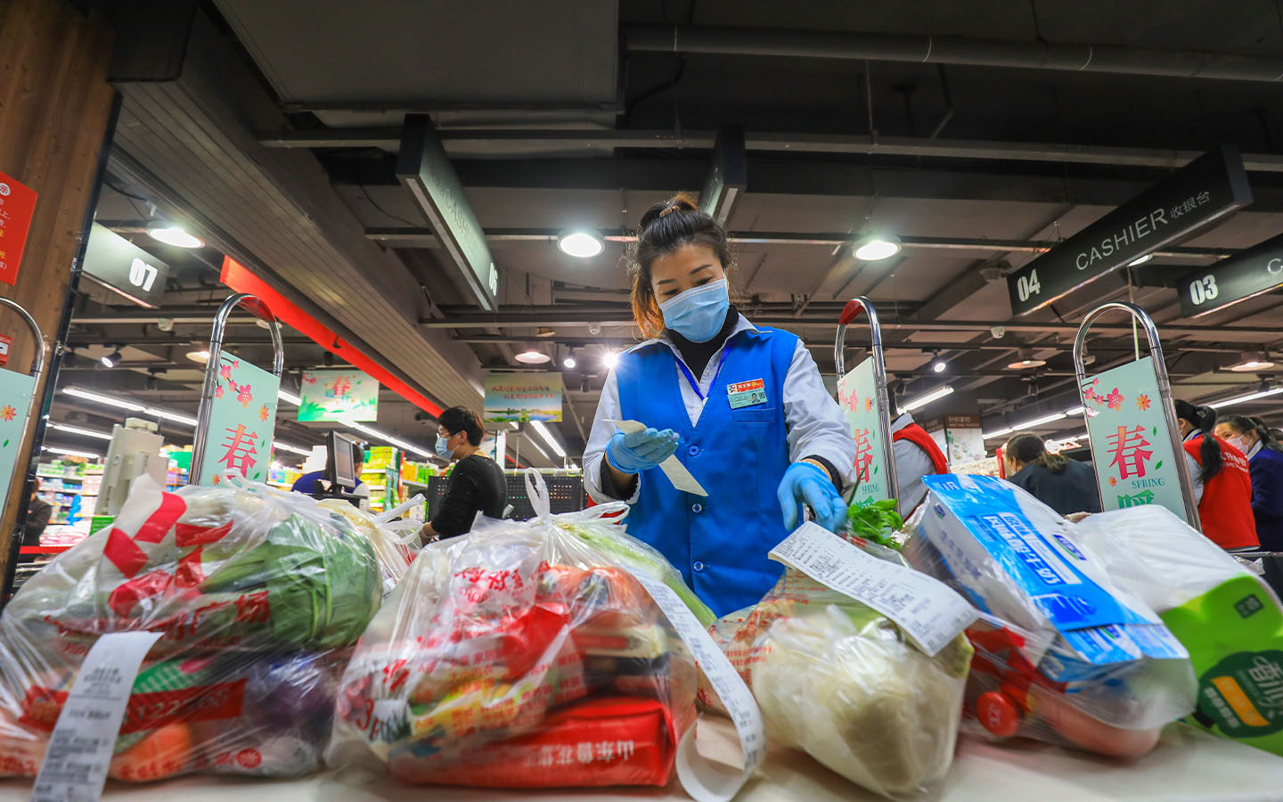China’s consumer prices stayed flat in July