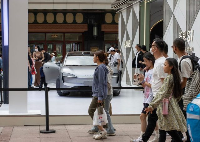 Beijing wants electric vehicle makers to stop slashing prices