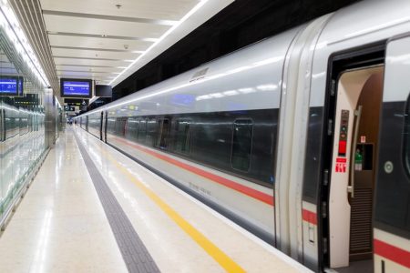 High-speed rail passenger trips between Hong Kong, Shenzhen and Guangzhou top 20 million year to date