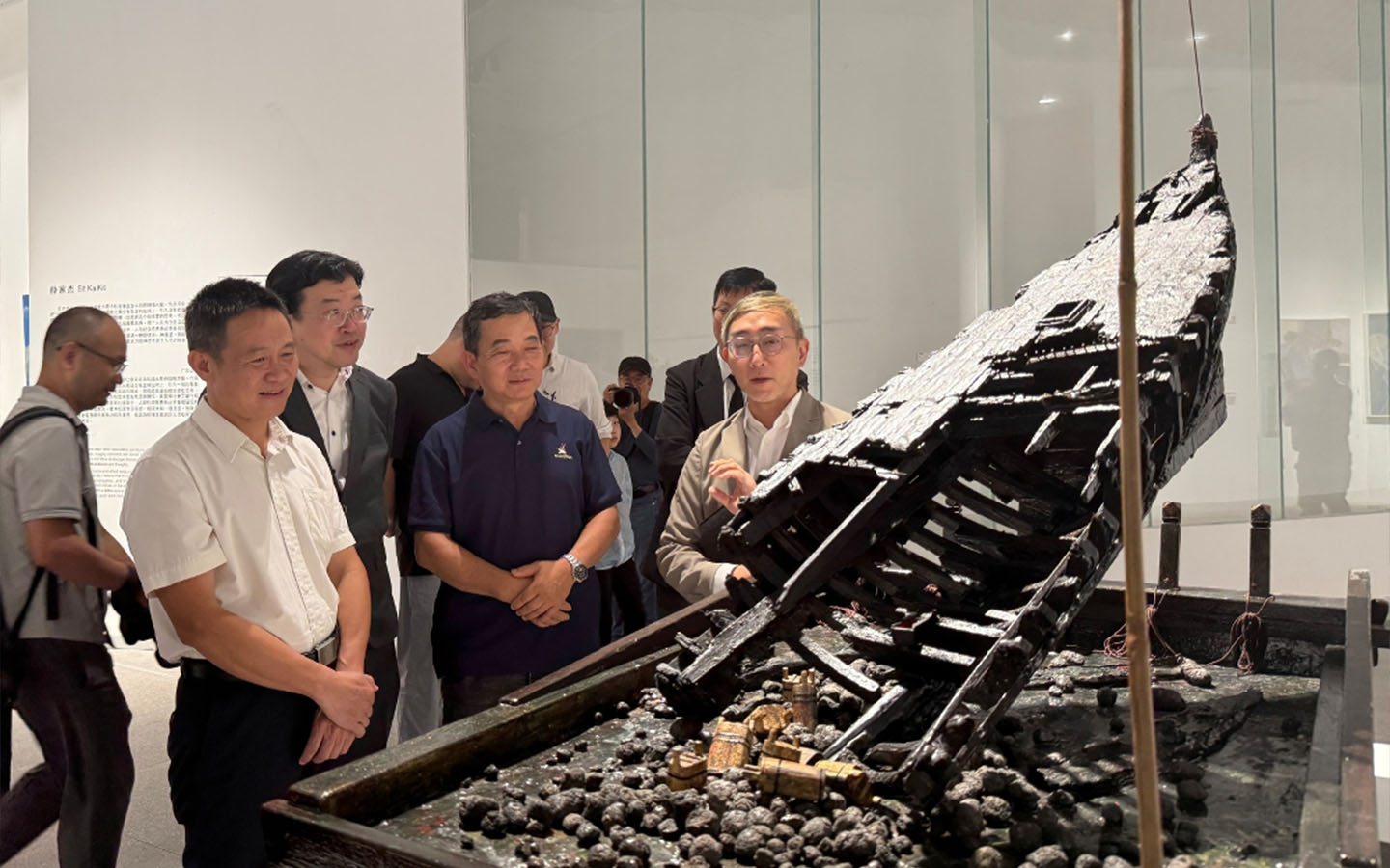 The Hong Kong-Macao Visual Art Biennale is now in Guangzhou