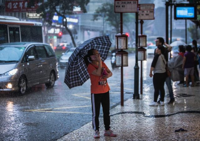 Macao and the delta are braced for heavy rain in the coming few days