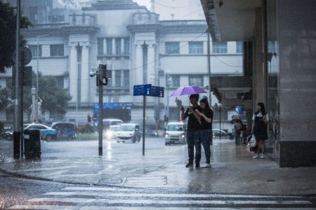 Wet and stormy weather to persist over Macao until the middle of the week