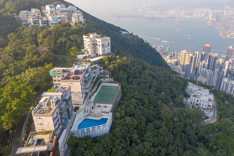 Mainland Chinese are behind a surge in Hong Kong’s ultra-luxury property market