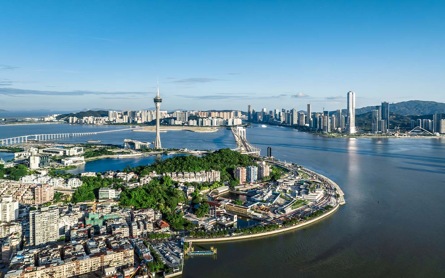 Beijing mulls a free trade zone linking Macao, the mainland and Hong Kong 