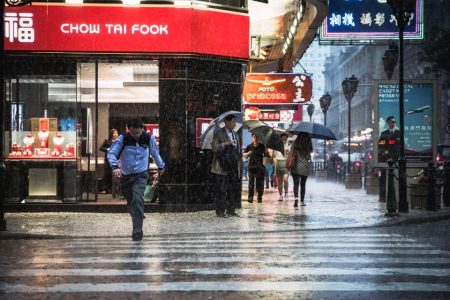 Live Blog: Severe Tropical Storm Tapah pummels Macao