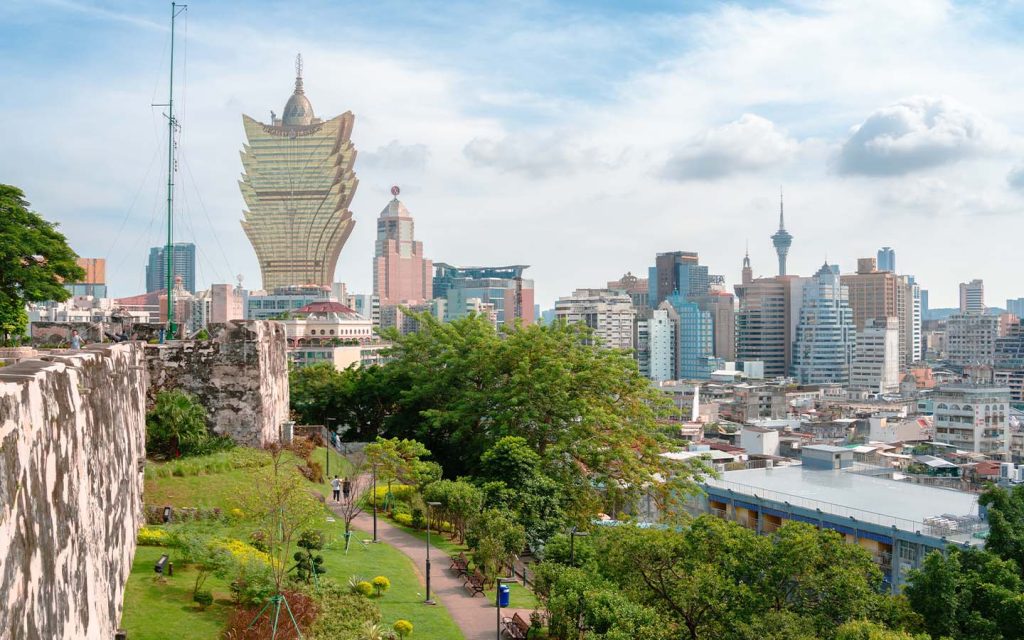 typhoon lagoon water shoes