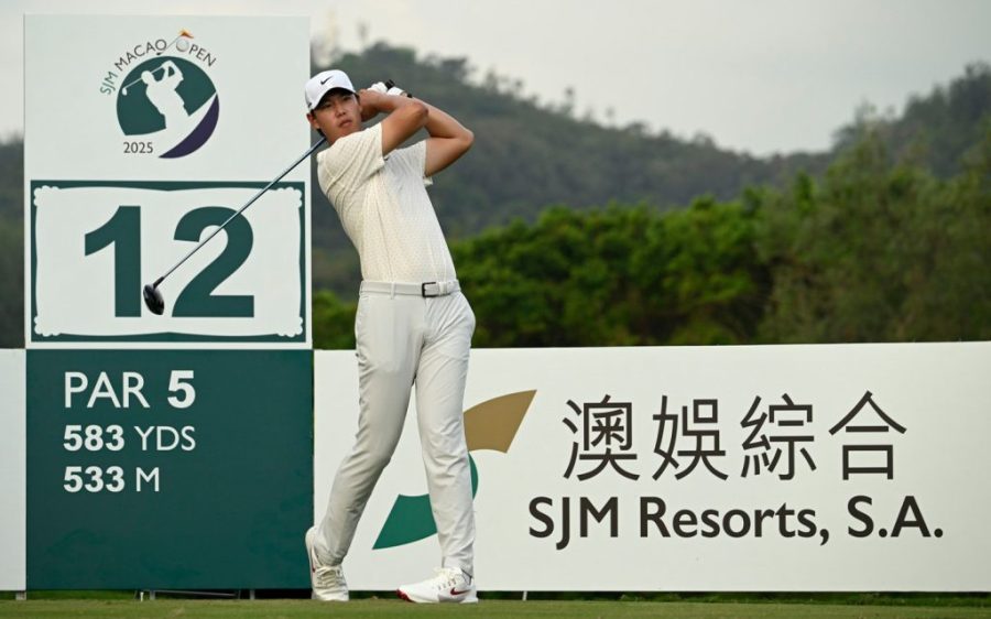 Ding Wenyi shares the Macao Open lead as Bubba Watson withdraws from Hong Kong tournament