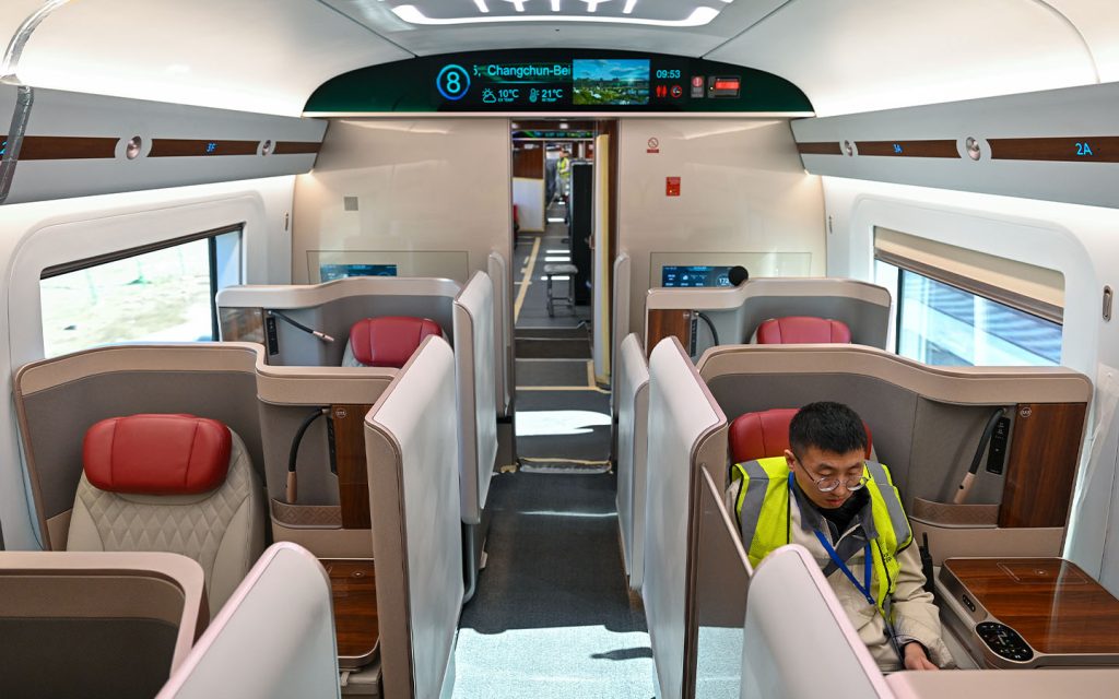 CR450: China’s next-generation bullet train hits a stunning 453 km/h in trials