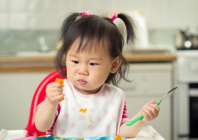 Childhood food allergies are being reduced after new guidance, study finds