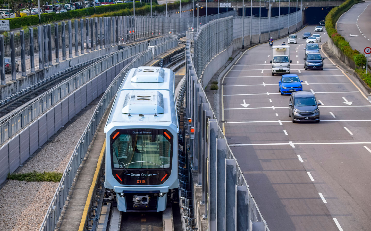LRT usage remains low as public demands route expansion and mobile payments LRT usage remains low as public demands route expansion and mobile payments