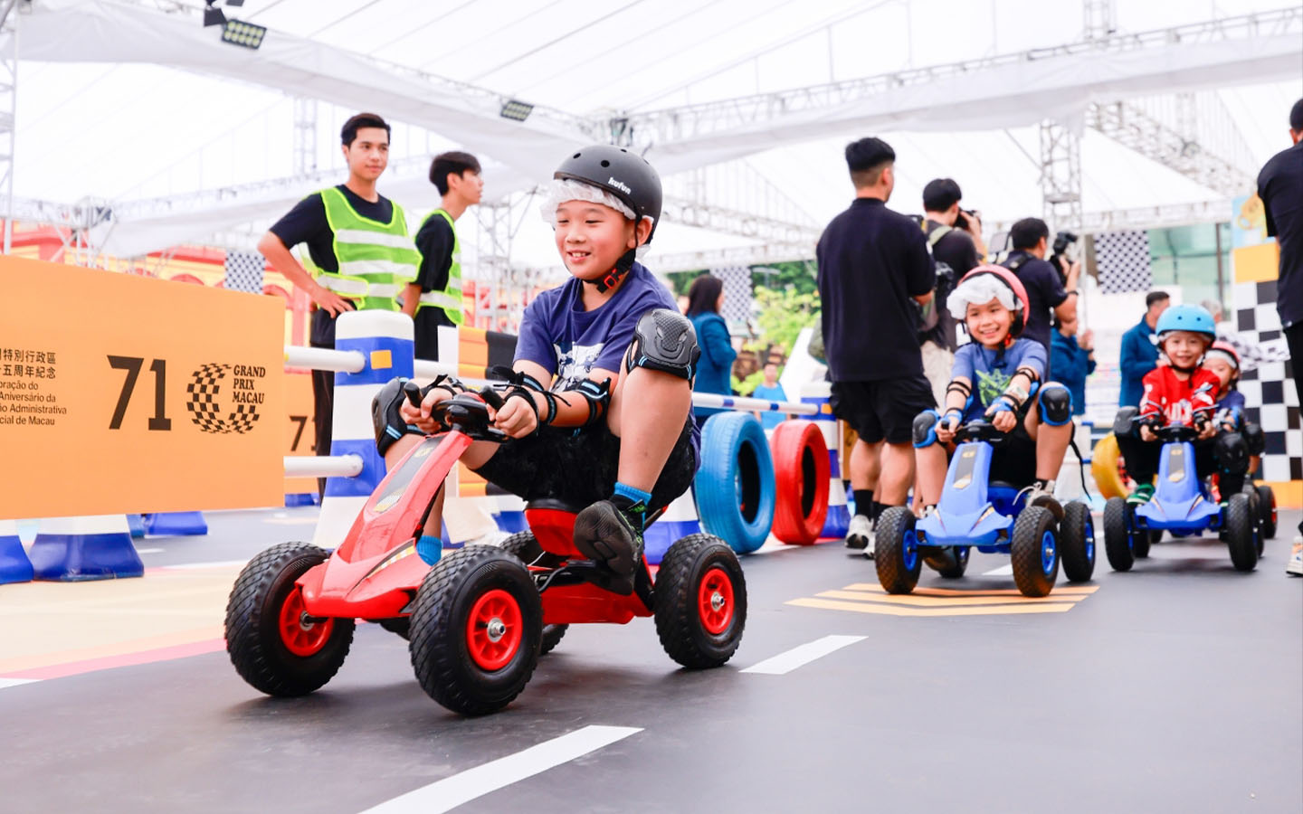 Macau Grand Prix festivities kick off with family carnival Macau Grand Prix festivities kick off with family carnival