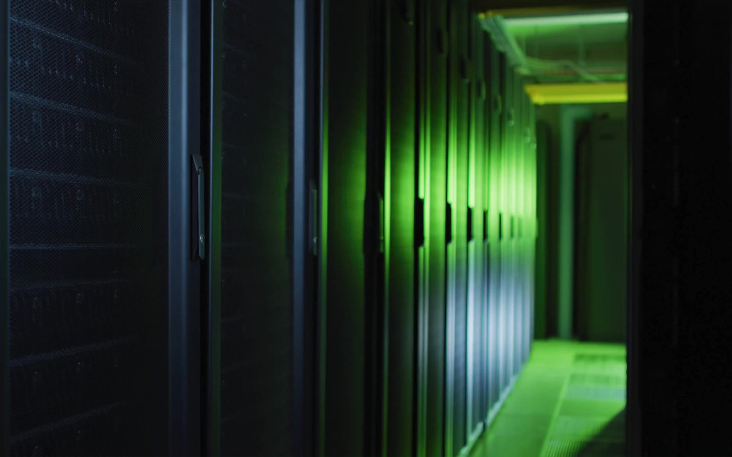 The world’s first wind-powered underwater data centre is in Shanghai