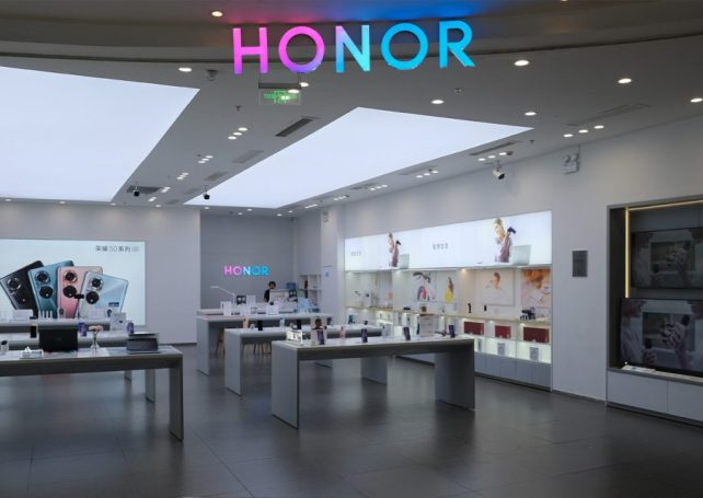 Shenzhen tech firm Honor launches world’s first ‘self-evolving’ agentic AI operating system