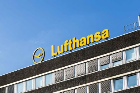 Lufthansa enters race for TAP Air Portugal stake