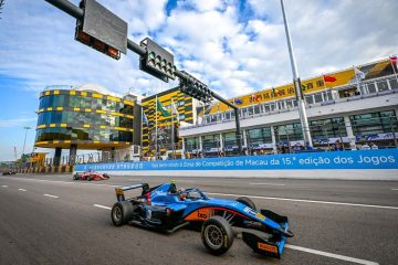 Théophile Naël wins the FIA FR World Cup at the Macau Grand Prix