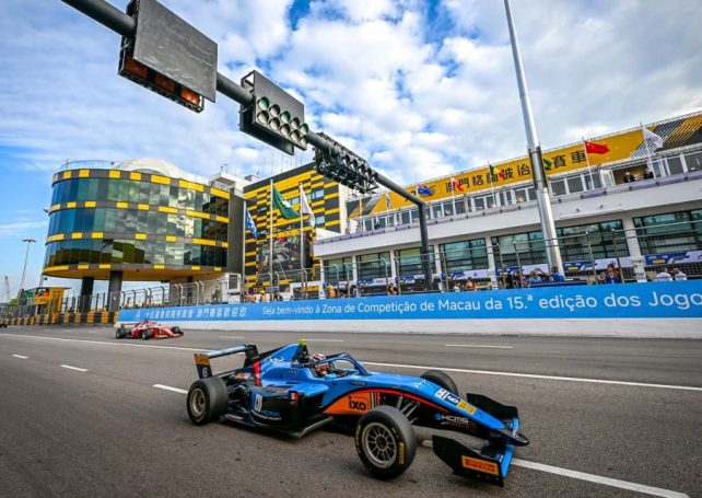 Théophile Naël wins the FIA FR World Cup at the Macau Grand Prix