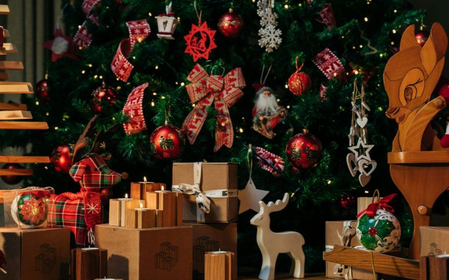 Ralph Lauren Christmas: Why this nostalgic decor trend is replacing beige minimalism in 2025