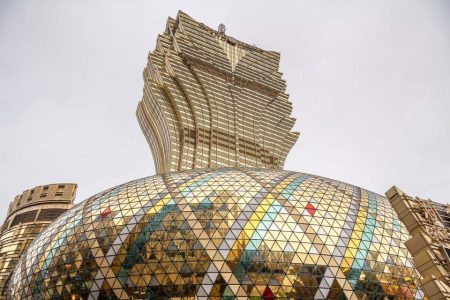 SJM Holdings’ profit dips by 91 percent in the third quarter SJM Holdings’ profit dips by 91 percent in the third quarter