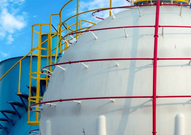 Angola opens a new gas plant in Soyo