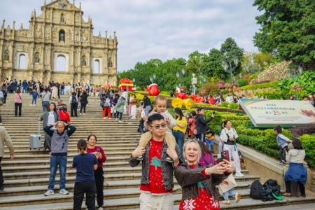The Christmas holiday period sees Macao’s visitor numbers soar past 724,000