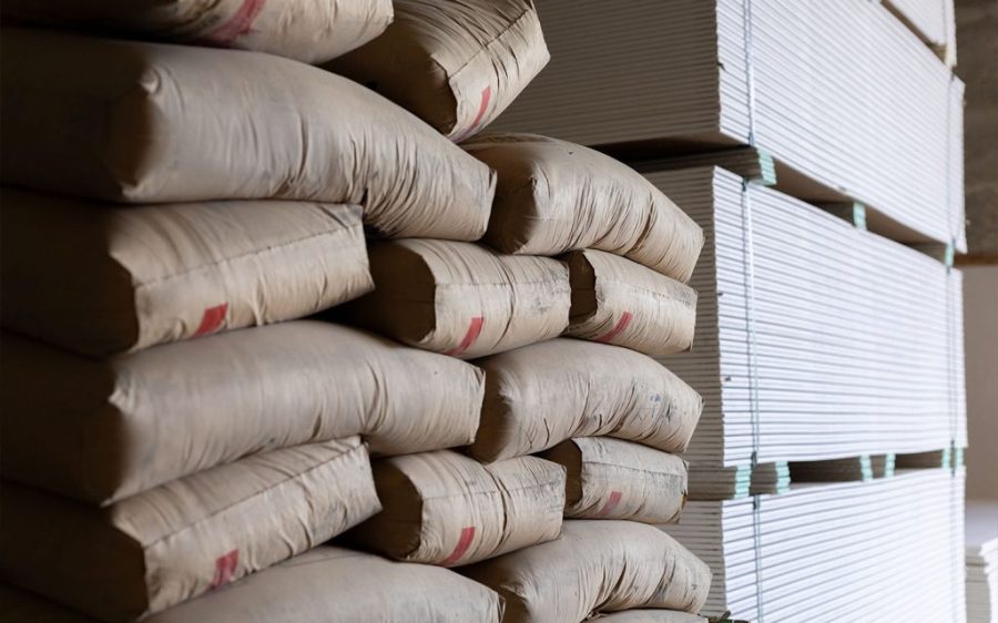 Mozambique imposes new import limitations to combat its foreign currency shortage