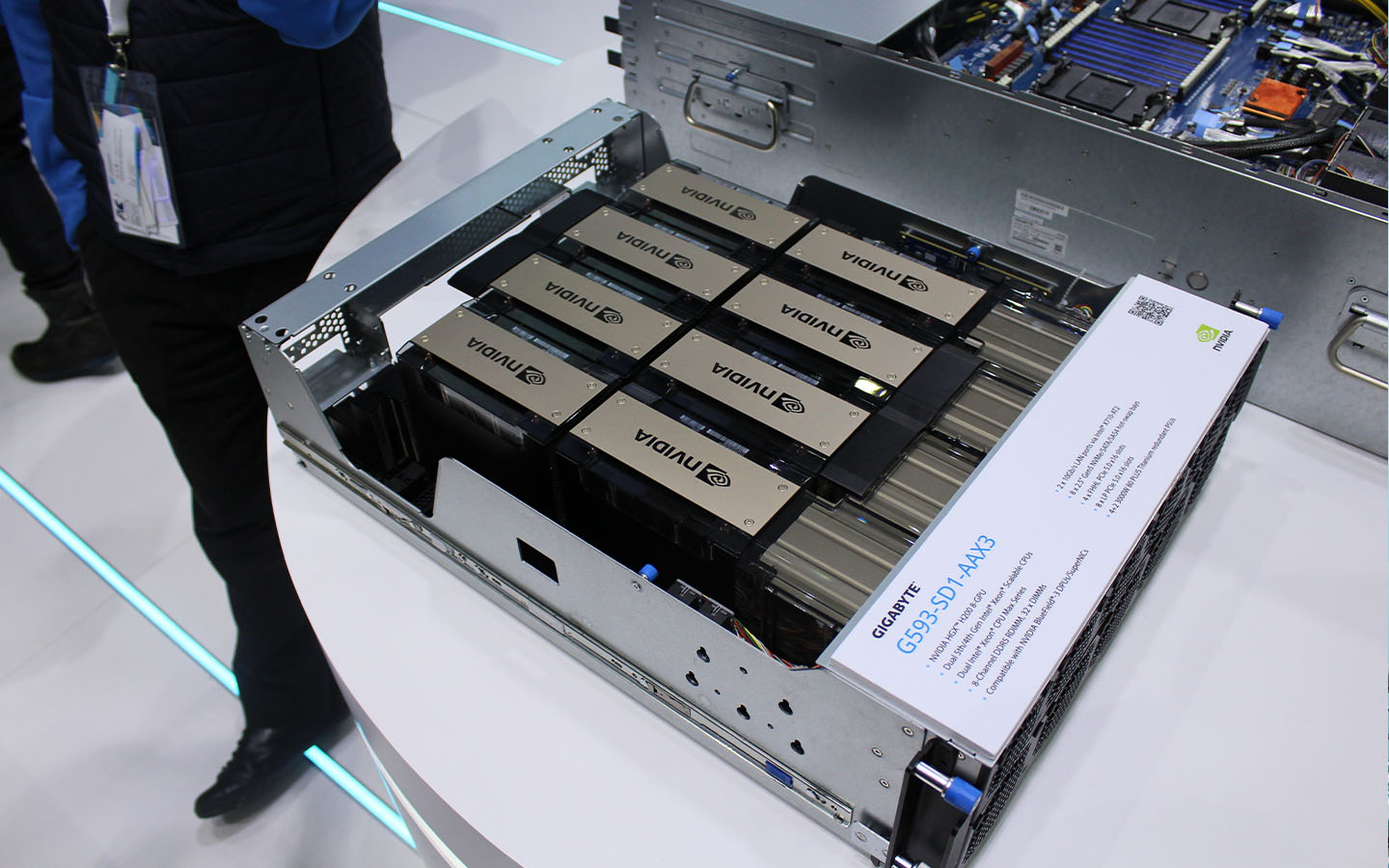 The US will permit the export of Nvidia’s advanced AI chips to China 