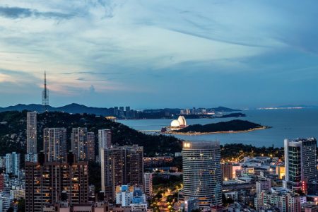 There’s a new official guide to living and working in Zhuhai