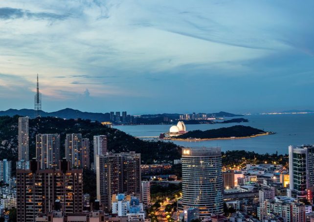 There’s a new official guide to living and working in Zhuhai 