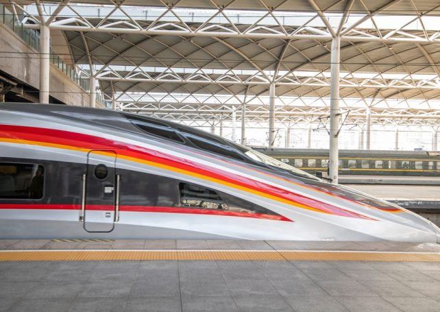 The Guangzhou-Zhanjiang high-speed railway is undergoing final trials