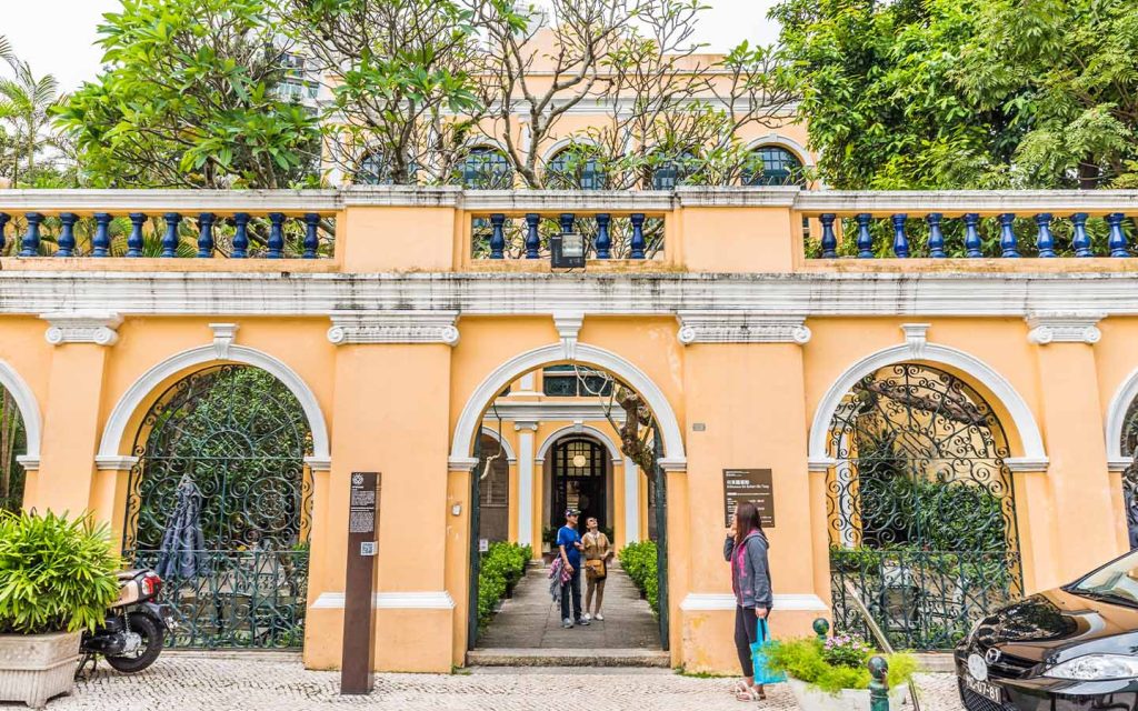 Quiet reading rooms offer a pause from the city inside a historic former residence