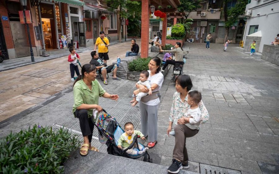 China’s population shrinks for the fourth straight year 