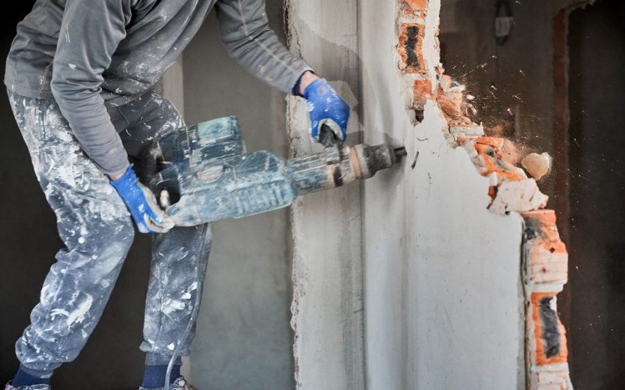 Construction officials in Macao recorded 776 cases of illegal structures in 2025