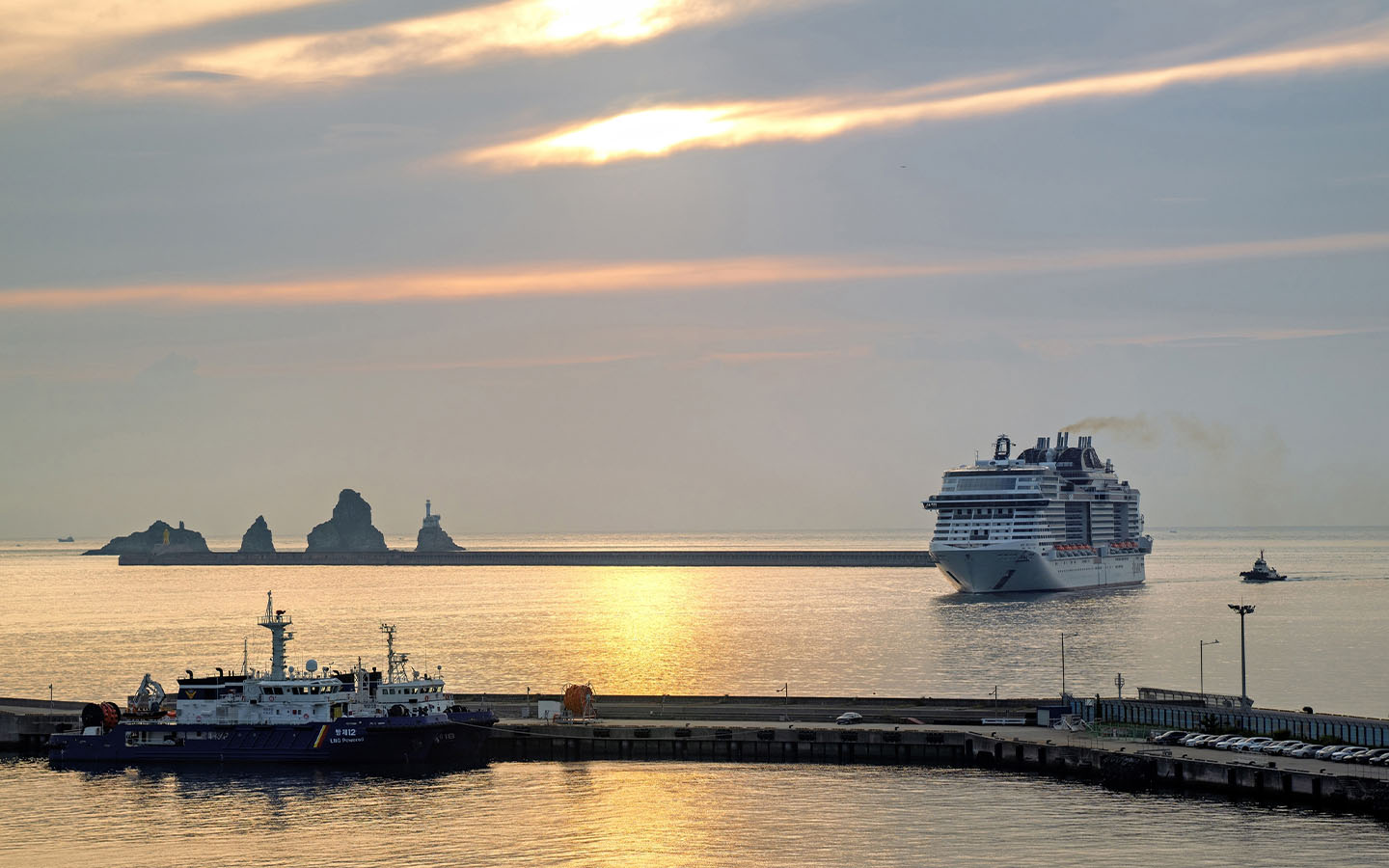 South Korean ports benefit as Chinese cruise ships shun Japan