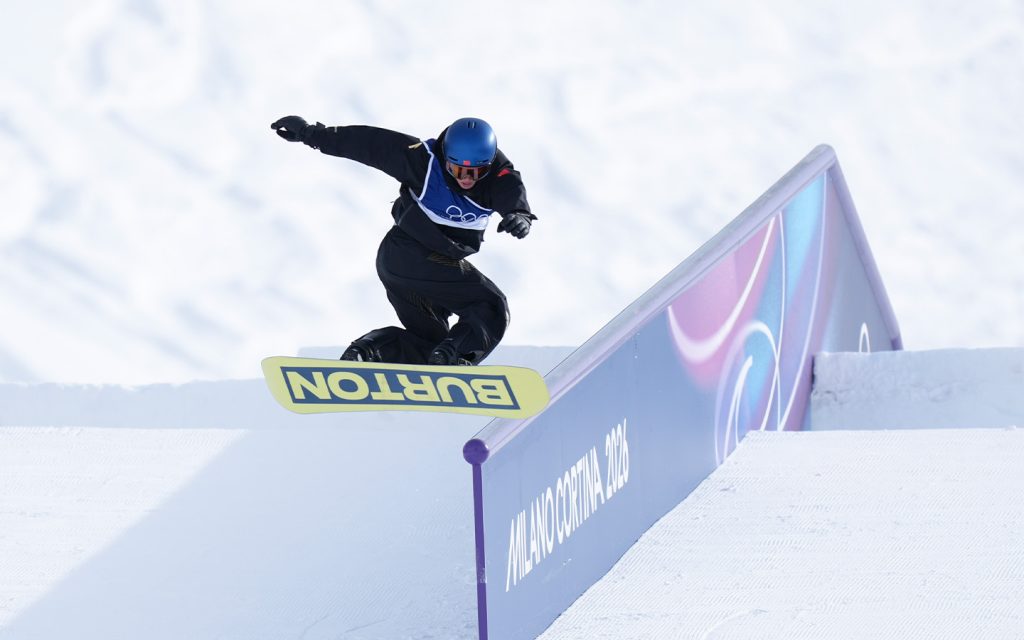 Su Yiming of China competes during the snowboard men's snowboard slopestyle final