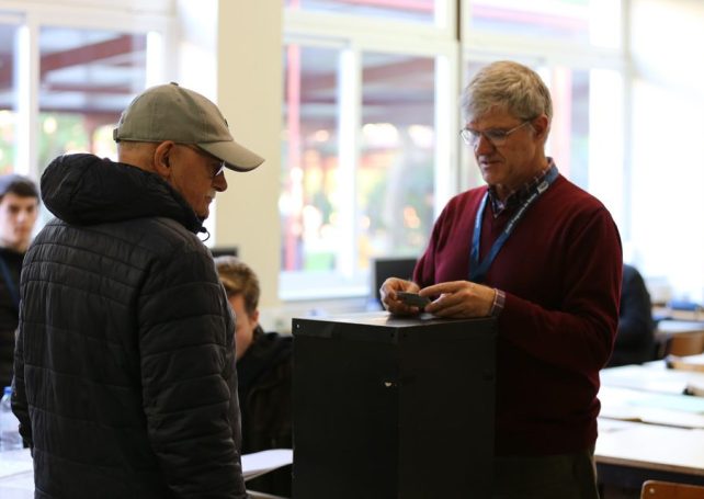 Centre-left Socialist Seguro elected Portugal’s president by a landslide