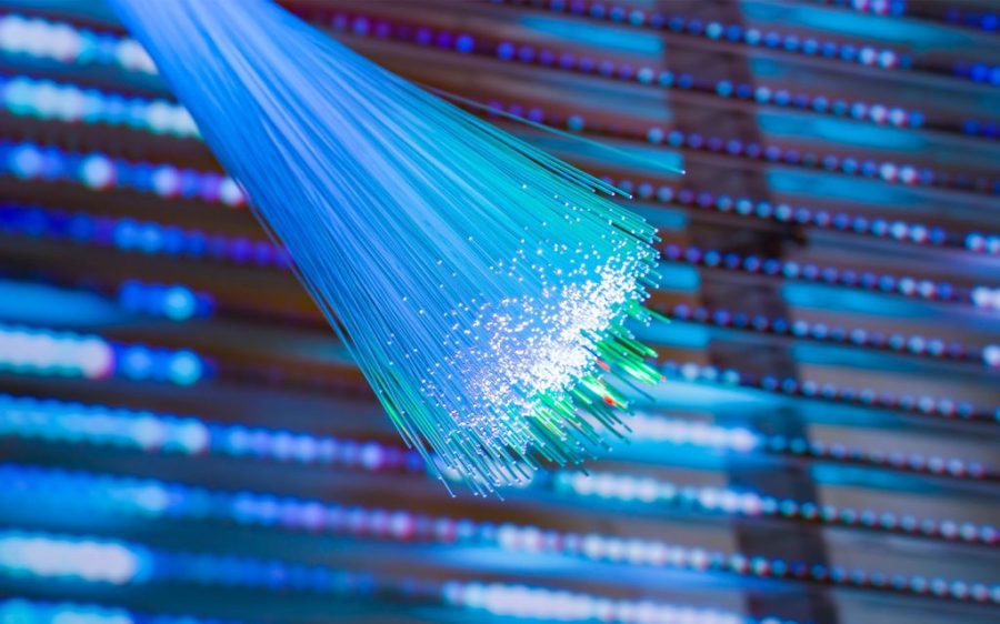Chinese team makes breakthrough in fibre-wireless data speeds