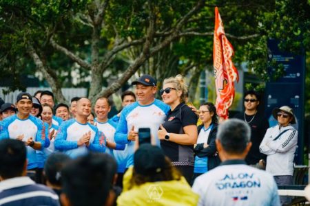 Guangzhou dragon boat team makes history in New Zealand